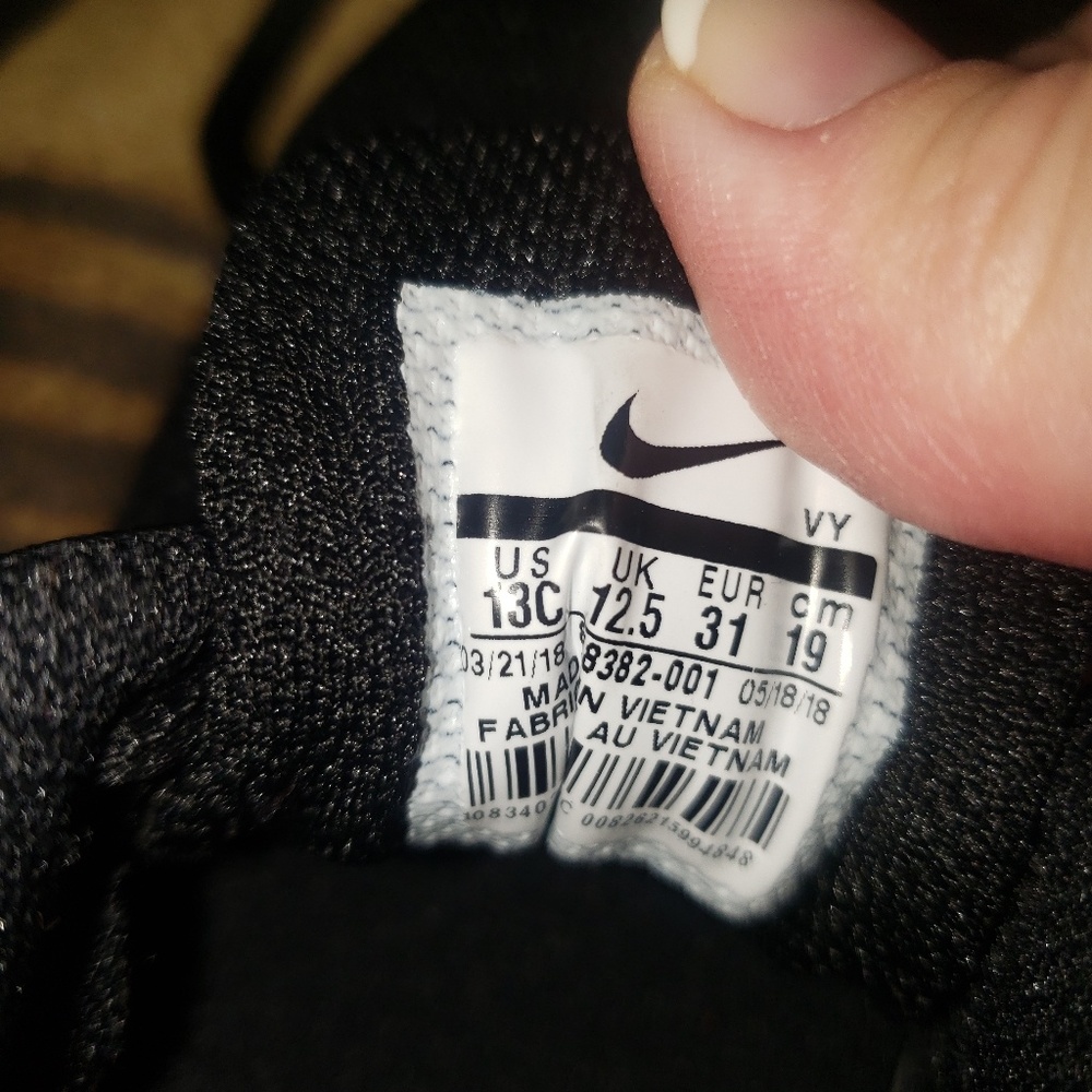 Boys Nike